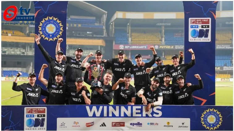IND vs NZ: 'చేజ్ మాస్టర్' కోహ్లీ సెంచరీ వృథా... ఉత్కంఠ పోరులో కివీస్ సిరీస్ కైవసం